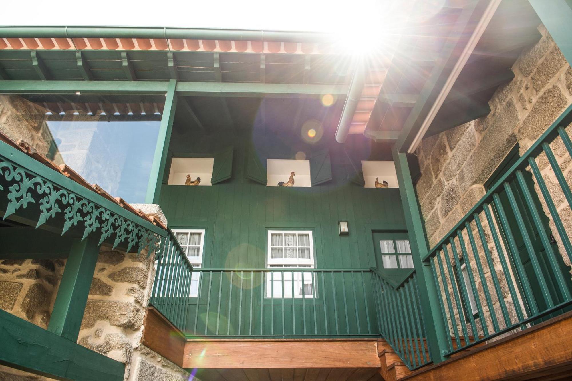 ホテル Casas Do Lupo ネーラス エクステリア 写真