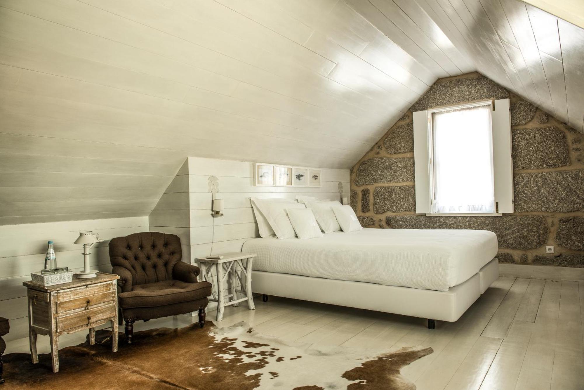ホテル Casas Do Lupo ネーラス エクステリア 写真